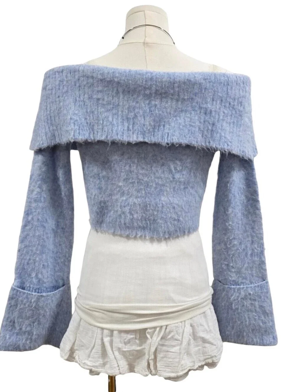 Cult Gaia Light Blue Knit Off The Shoulder Cropped Top - Picture 2 of 8